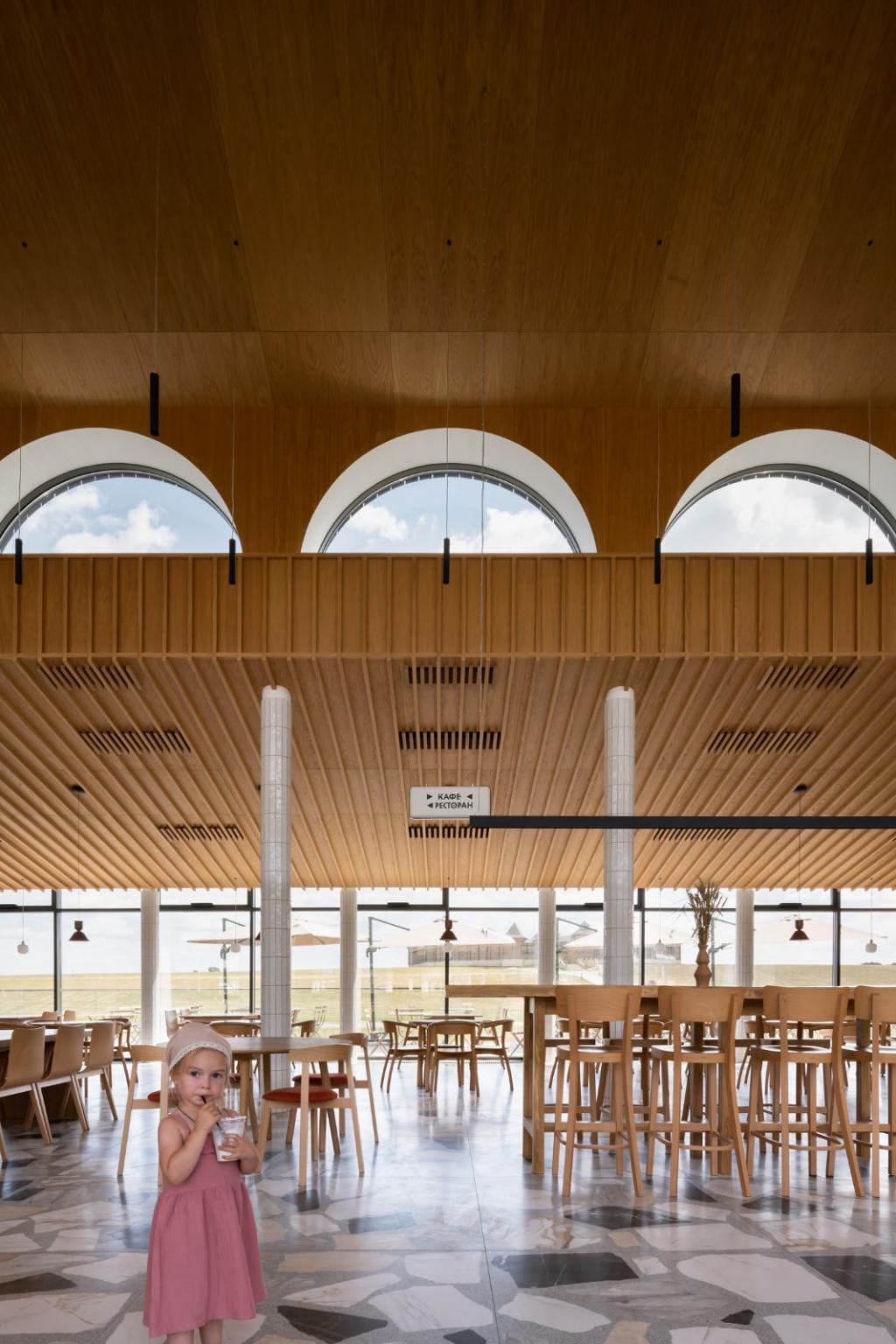 BIM建筑|库代克山公园游客接待中心 / Megabudka Architecture Bureau