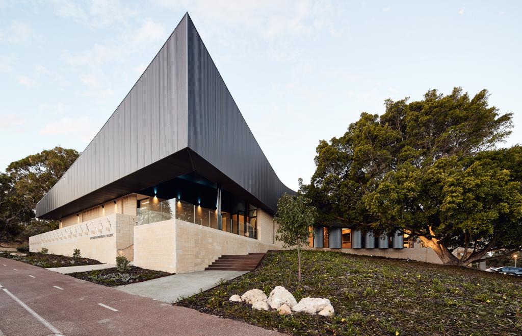 BIM建筑|城市海滩寄宿制学院 / iredale pedersen hook architects