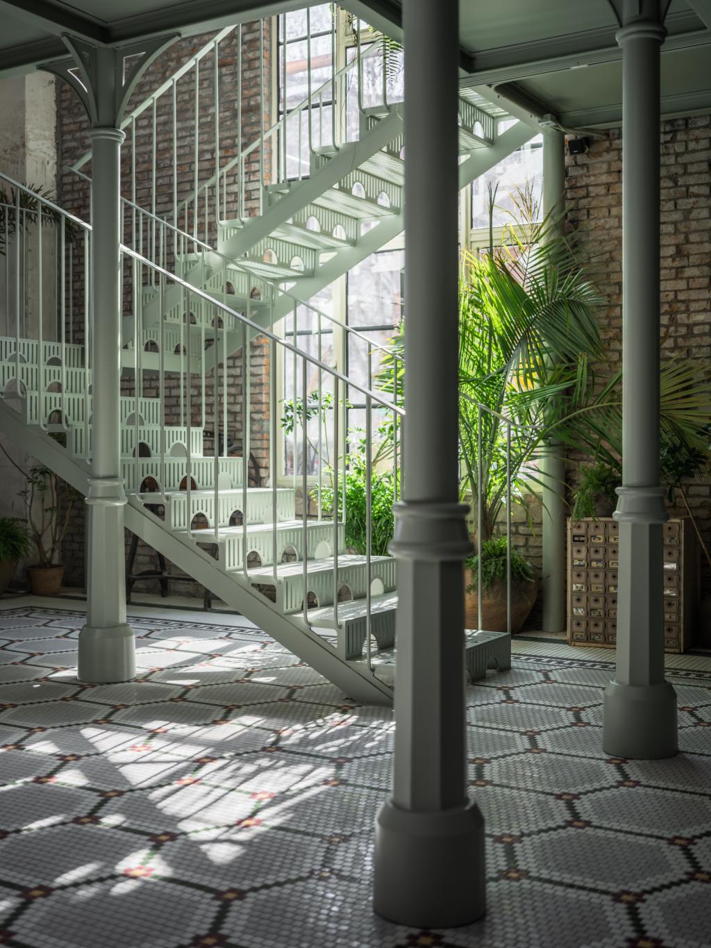 BIM建筑|工业建筑如何改造为泰式茶餐厅？ / 三厘社triostudio