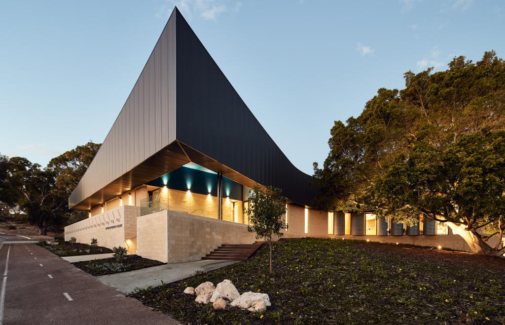 BIM建筑|城市海滩寄宿制学院 / iredale pedersen hook architects