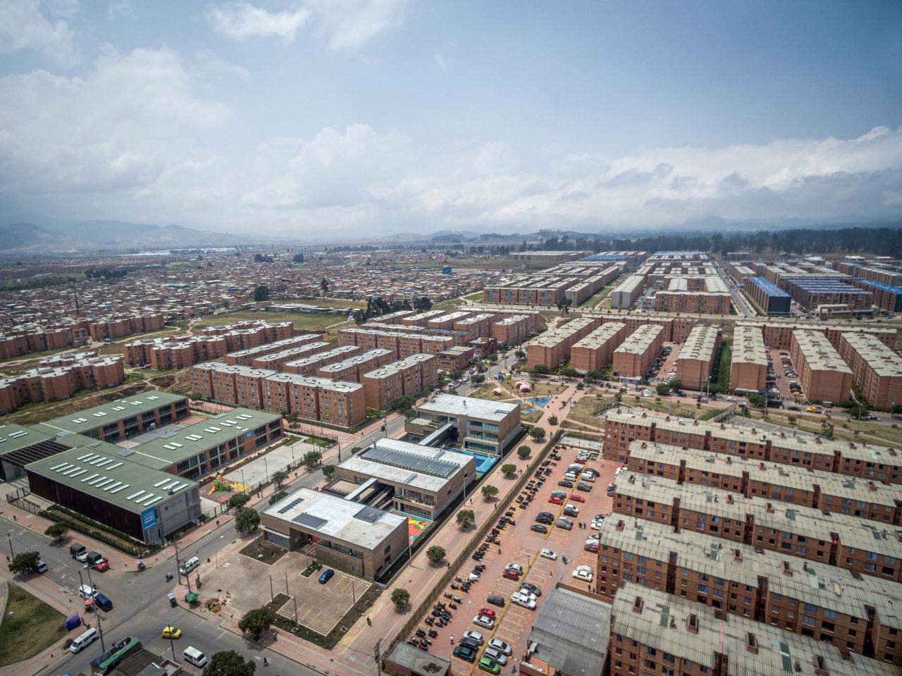 BIM建筑|哥伦比亚“玩乐时光”幼儿园 / DARP