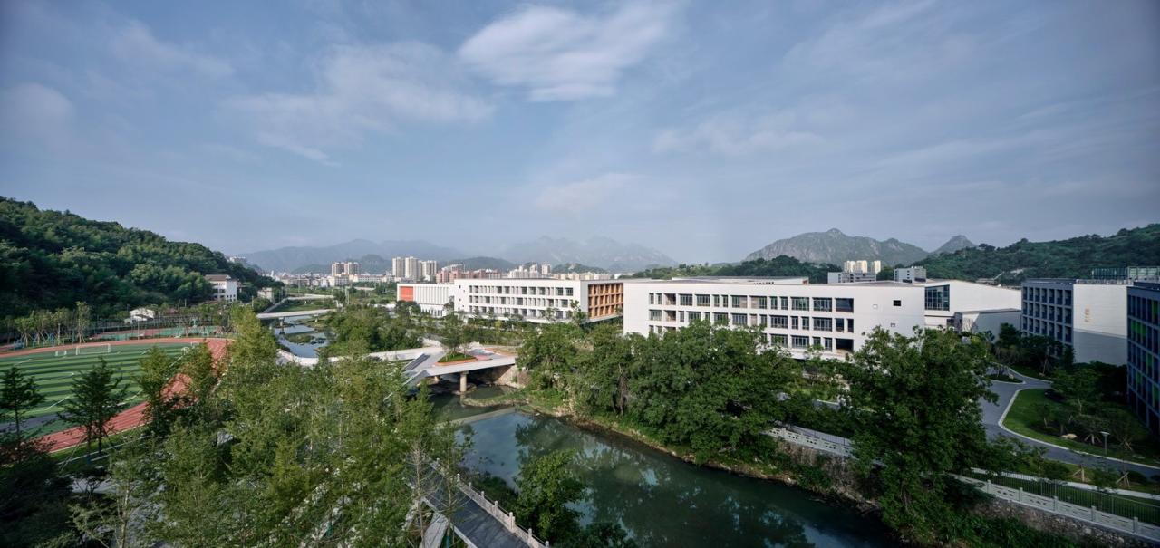 BIM建筑|树下问道，山间筑园 ——乐清市荆山公学 / 浙江大学建筑设计研究院有限公司