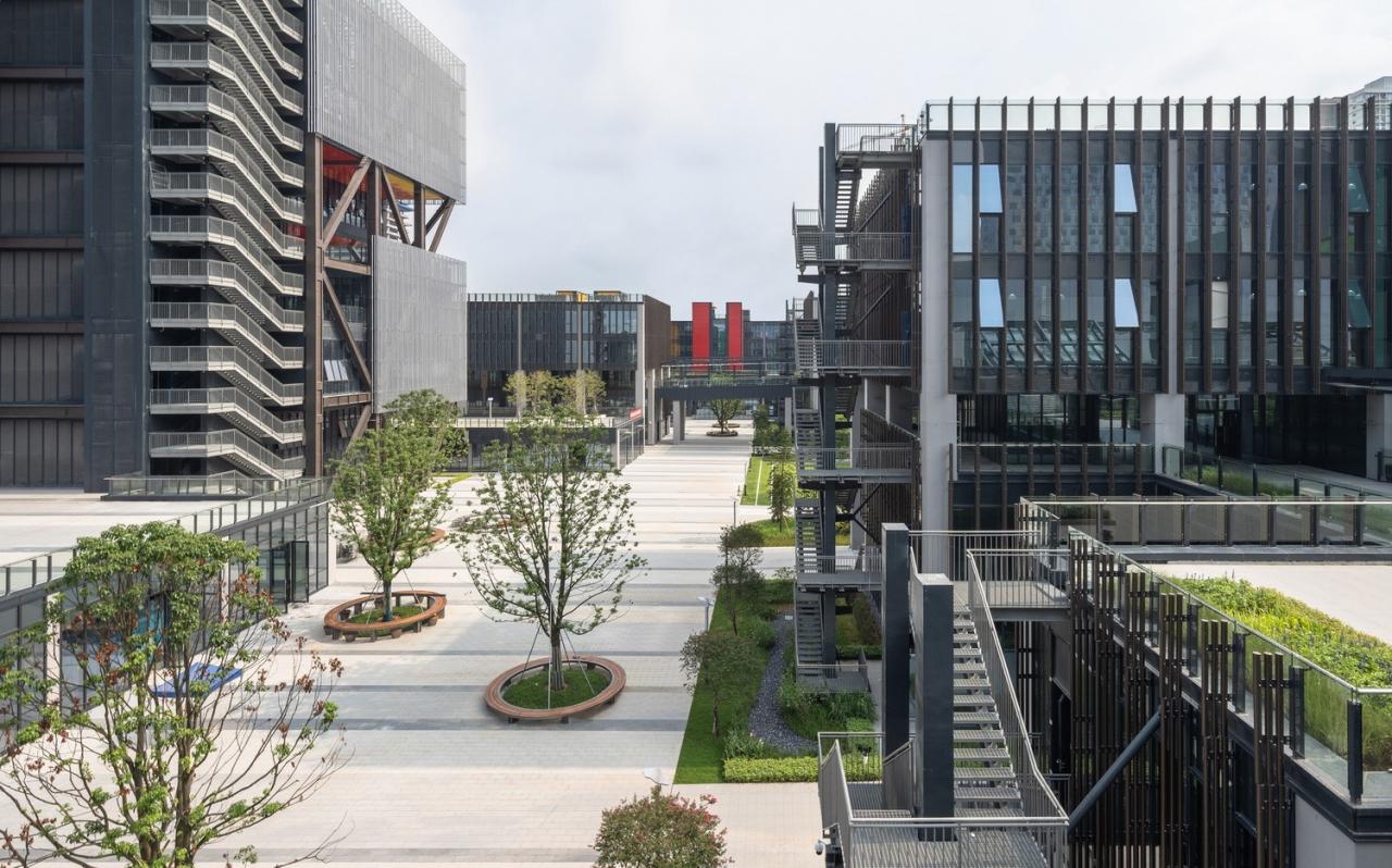 BIM建筑|深圳粤港澳青年创业区（一期） / RSH+P + 华艺设计