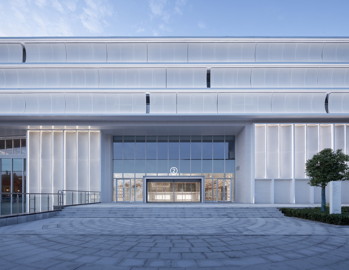 BIM建筑|东台图书馆综合体改造 / ORIA 和睿建筑