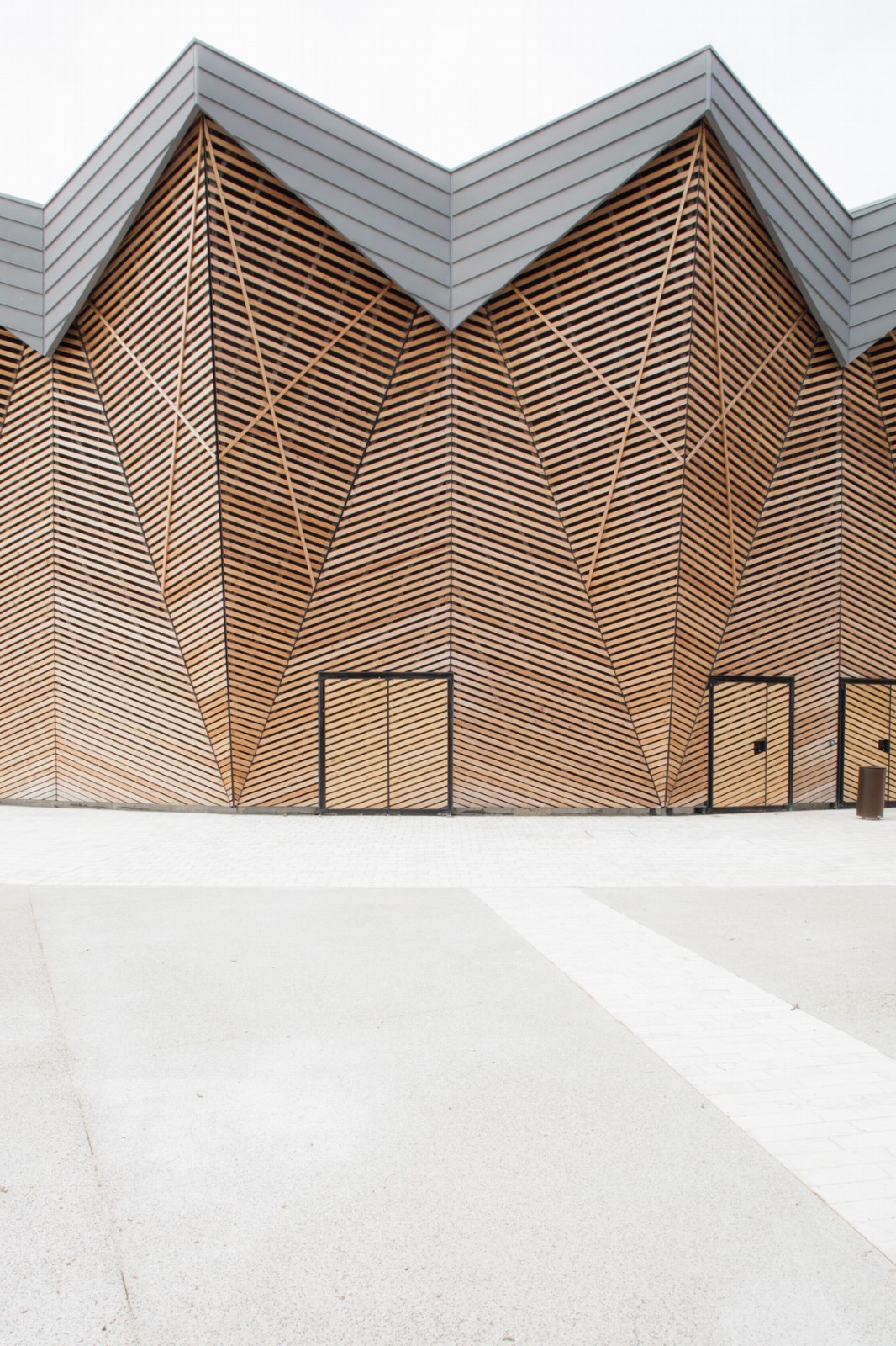 BIM建筑|马戏团式建筑，Domaine de Bayssan 剧院 / K architectures