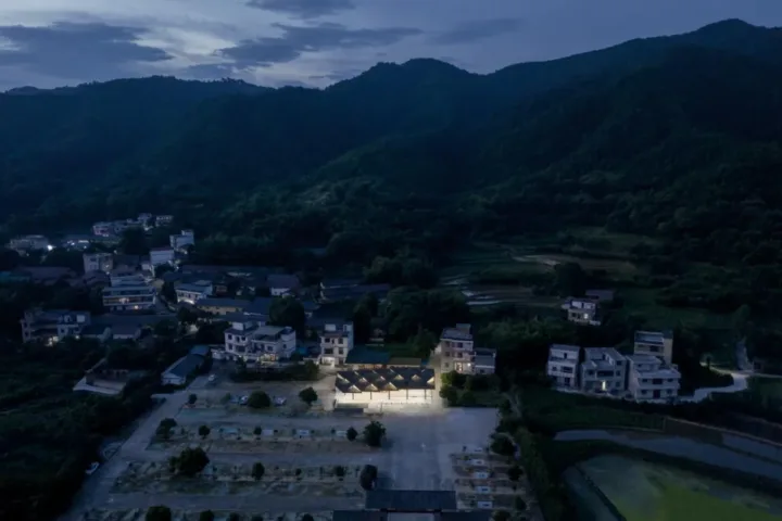 BIM建筑|乡土建筑的单元式转译 ——南粤古驿道梅岭驿站创作实践 / GDAD-城市建筑工作室