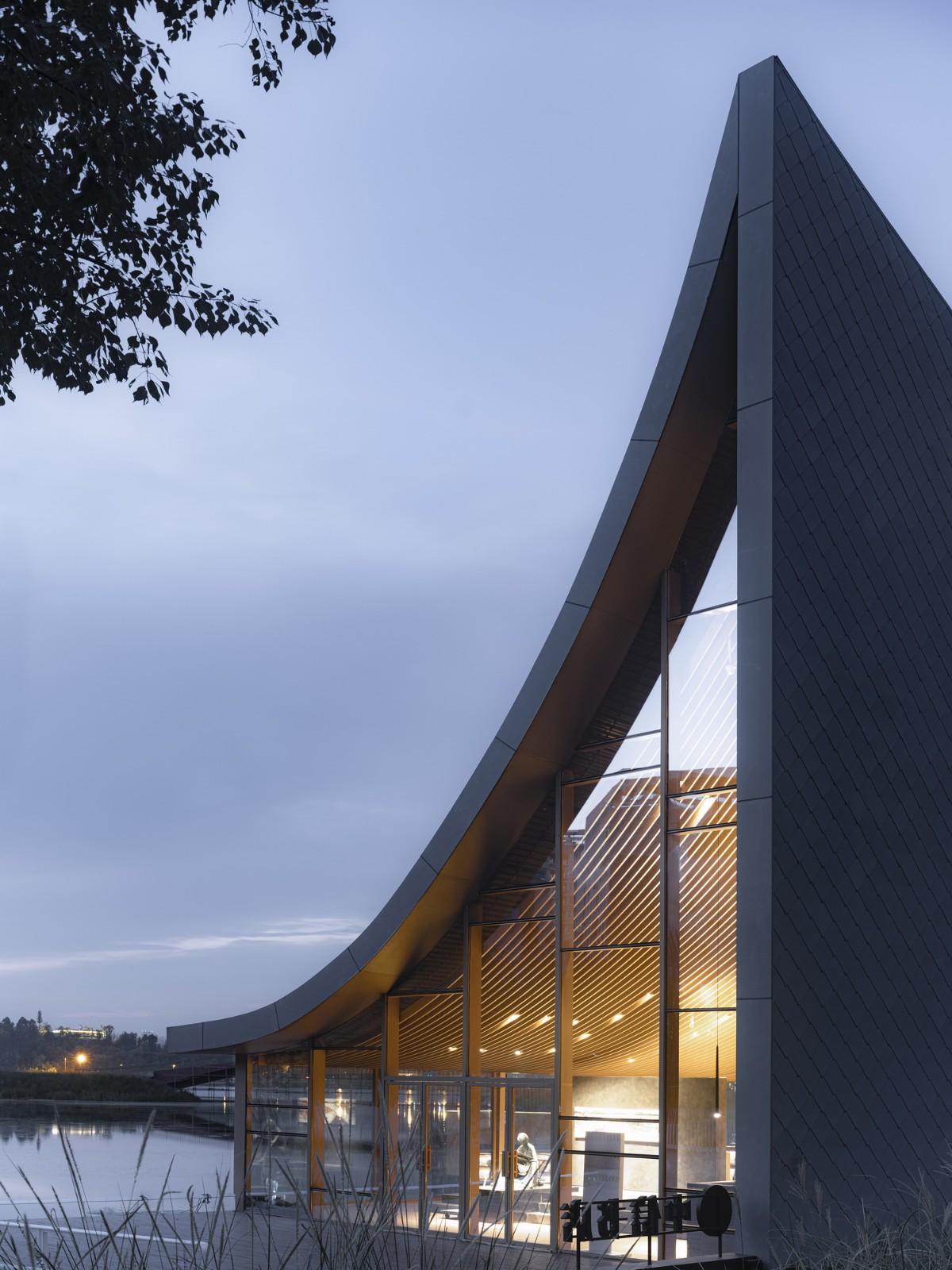 BIM建筑|成都兴隆湖中信书店 / MUDA 慕达建筑