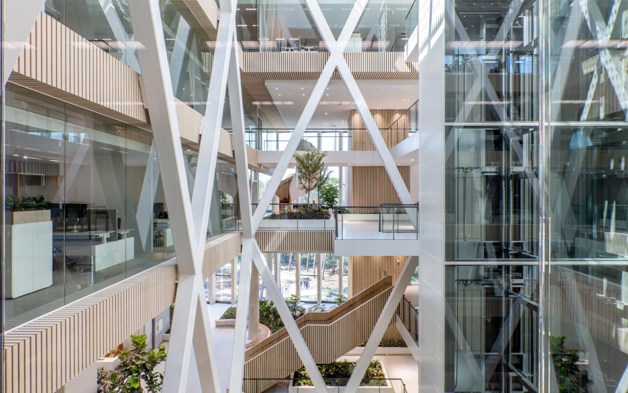 BIM建筑|佳能生产印刷总部 / Broekbakema