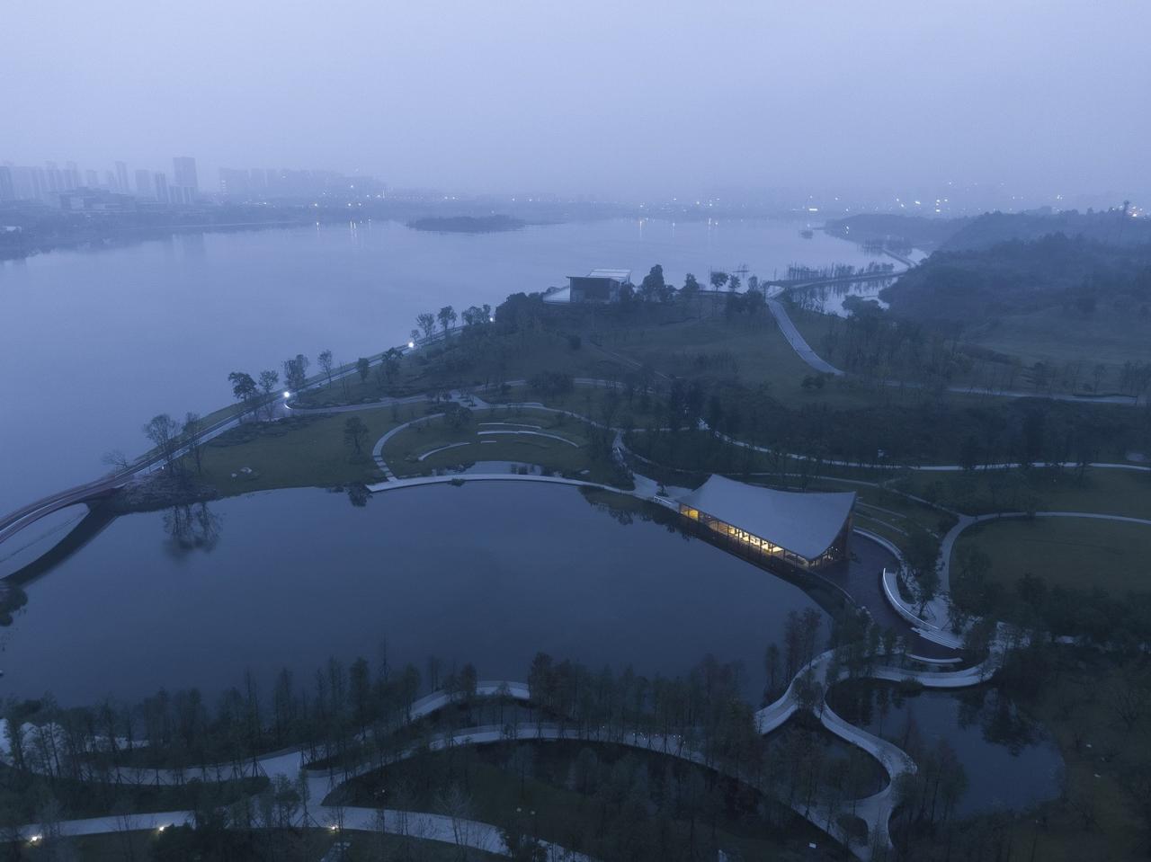 BIM建筑|成都兴隆湖中信书店 / MUDA 慕达建筑