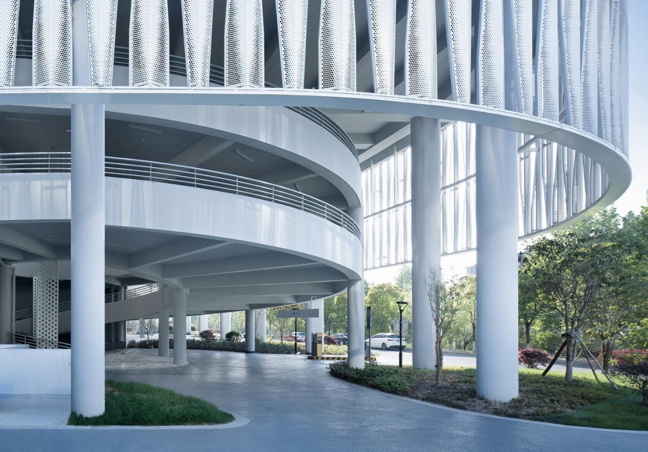 BIM建筑|来自停车楼的逆袭：杭州钱投海达停车楼 / 浙江大学建筑设计研究院有限公司