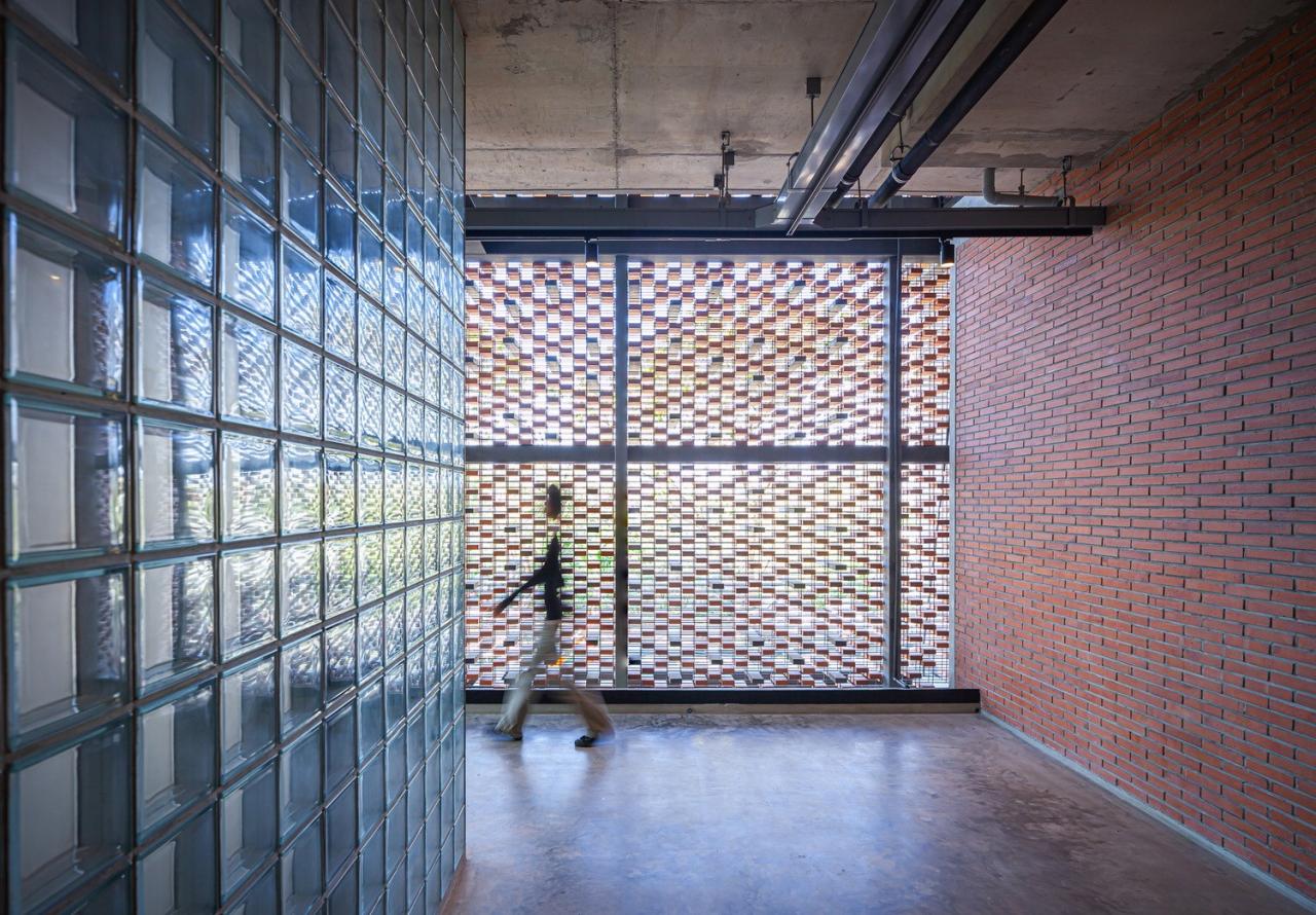 BIM建筑|MTL 办公室 / Junsekino Architect and Design