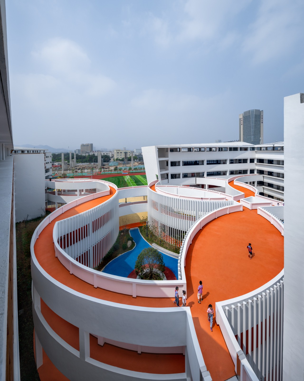 BIM建筑|维度的转移：凤西小学 / 米丈建筑