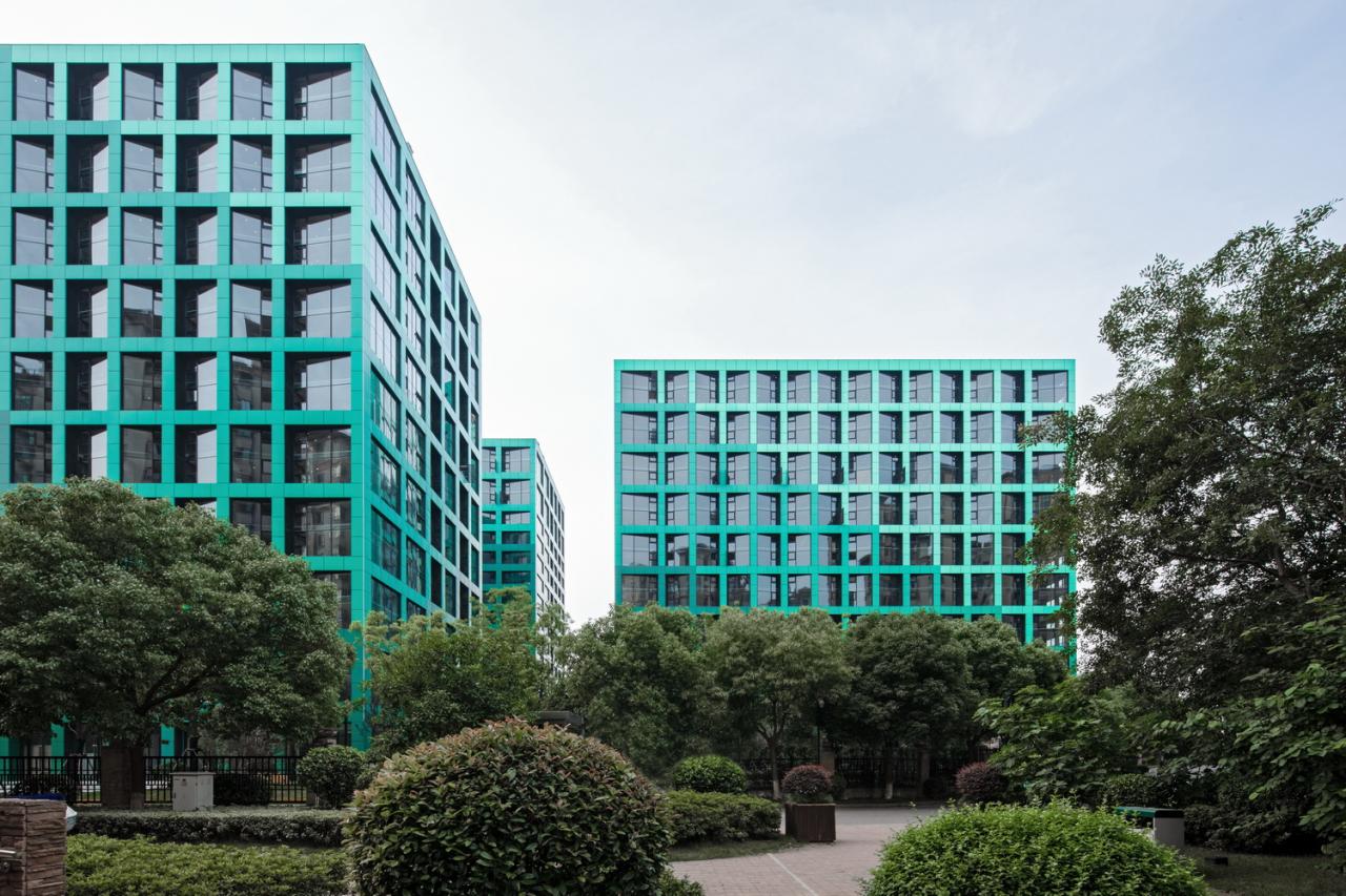 BIM建筑|南京银城KinmaQ+社区 / 优意建筑设计