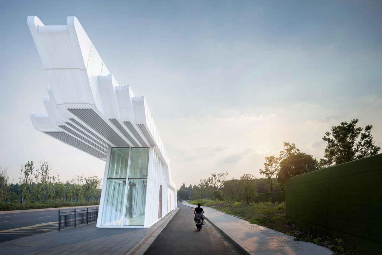 BIM建筑|有趣的等候：张家港高铁新城公交站台设计 / 中衡设计