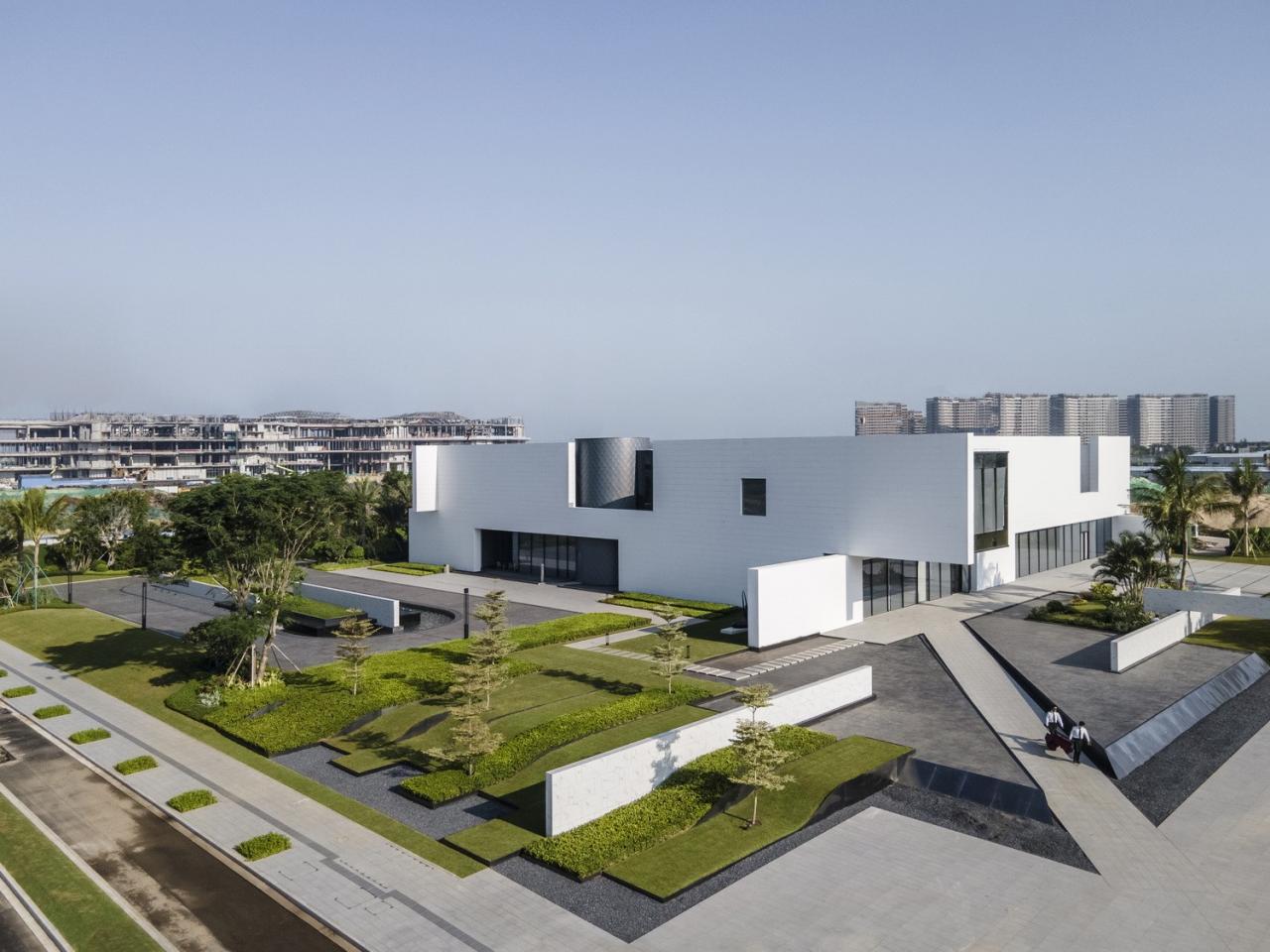 BIM建筑|打破墙的边界: 海口市国际免税城接待中心 / aoe事建组