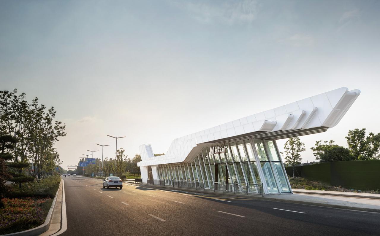 BIM建筑|有趣的等候：张家港高铁新城公交站台设计 / 中衡设计