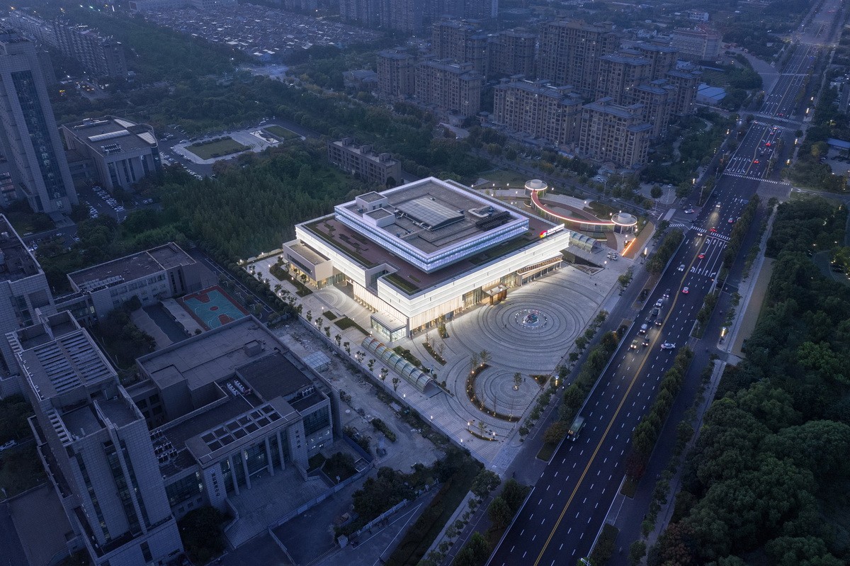 BIM建筑|东台图书馆综合体改造 / ORIA 和睿建筑