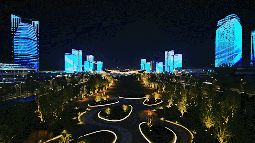 最美全运会完美收官！奥体中轴之门继续绽放新的生命力！