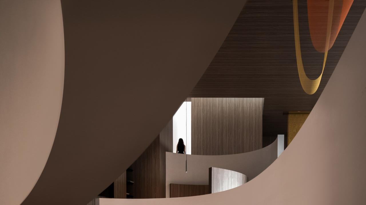 BIM建筑|鸿安丽苑售楼中心 / 正方良行设计