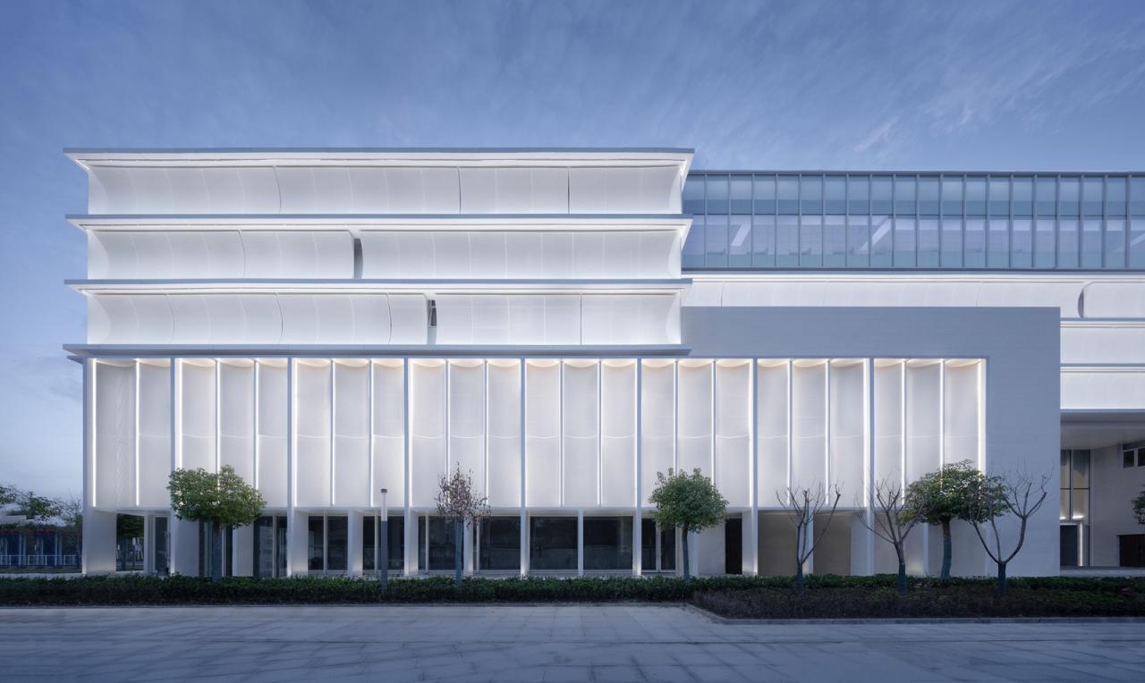 BIM建筑|东台图书馆综合体改造 / ORIA 和睿建筑