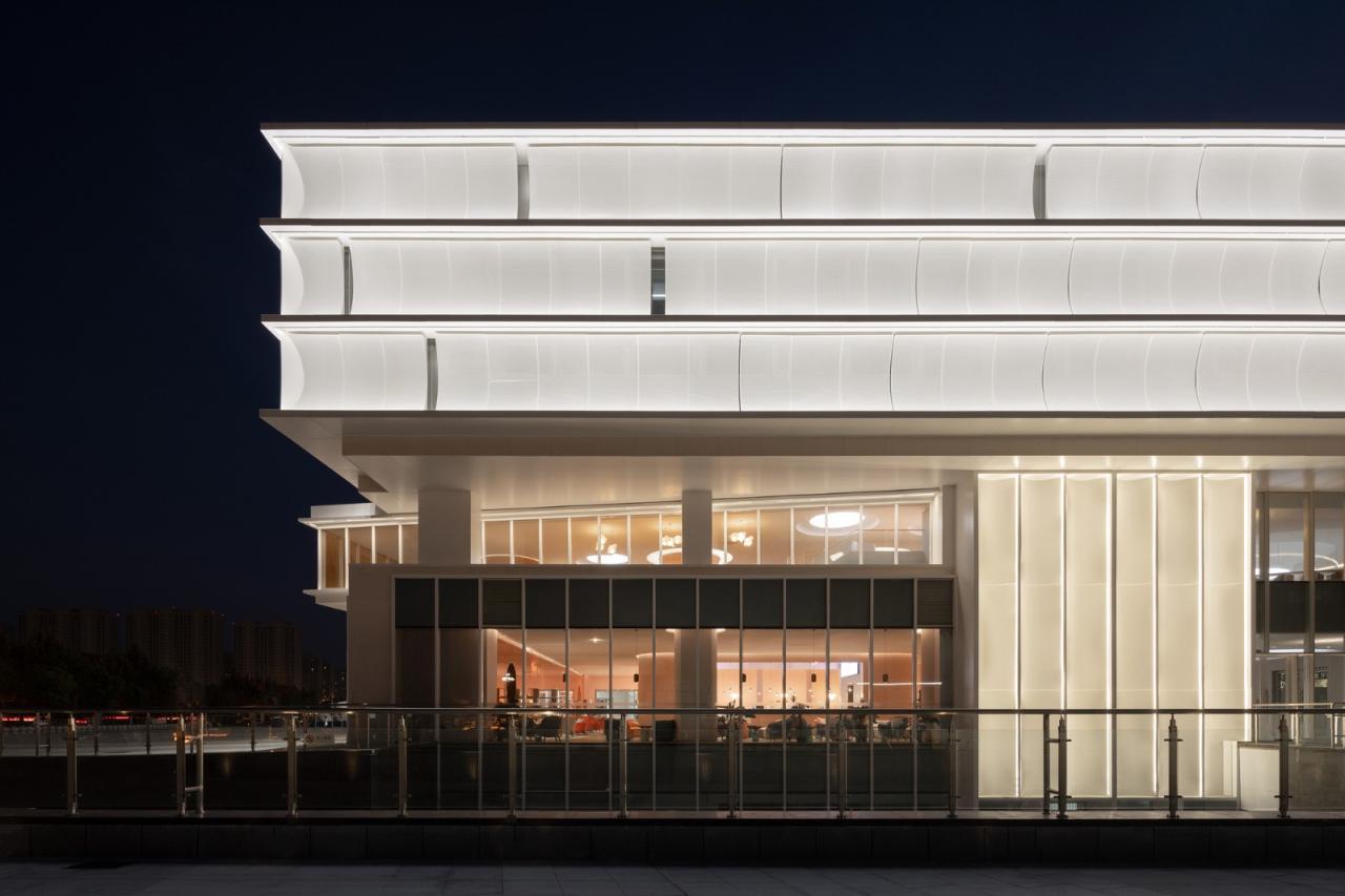 BIM建筑|东台图书馆综合体改造 / ORIA 和睿建筑