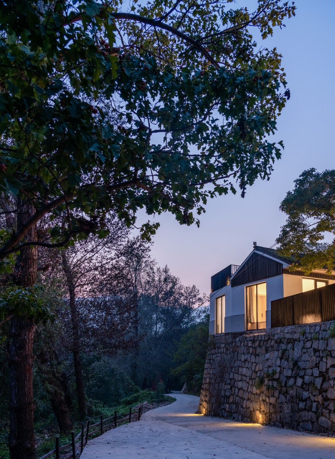 BIM建筑|隐于山岚的家——缦舍·山居精品民宿酒店 / 柒合设计