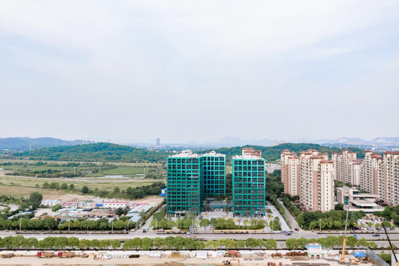 BIM建筑|南京银城KinmaQ+社区 / 优意建筑设计