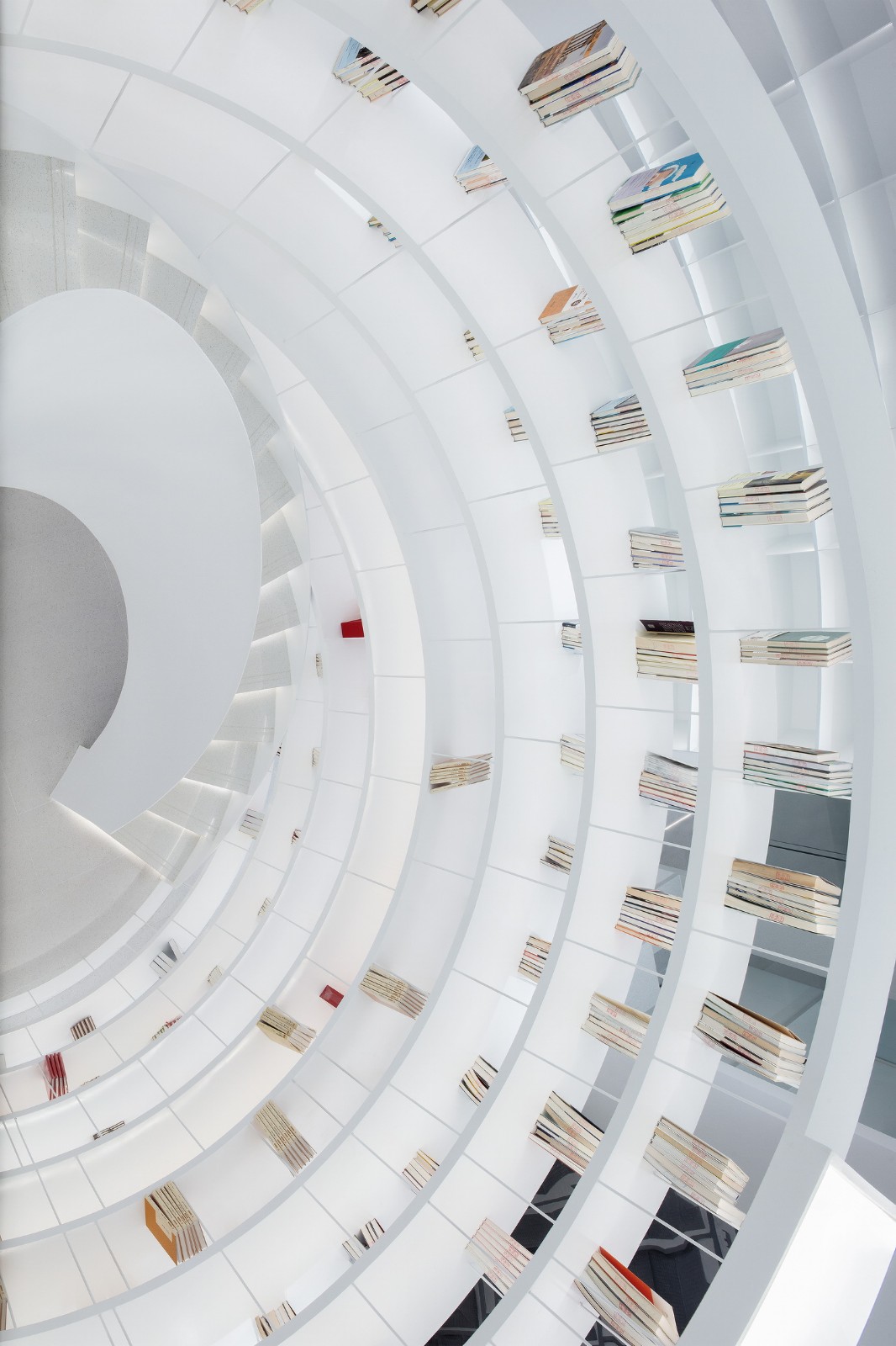 BIM建筑|时代共生：朱紫坊历史古厝中的“现代白” / 平衡空间设计