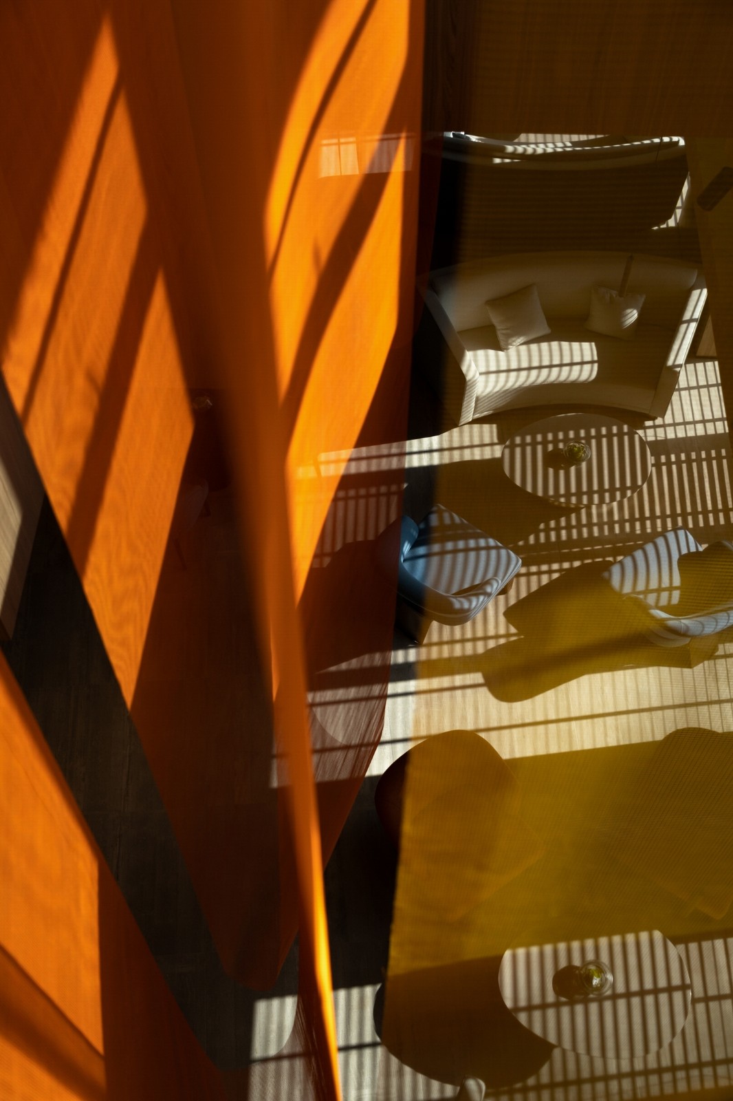 BIM建筑|鸿安丽苑售楼中心 / 正方良行设计