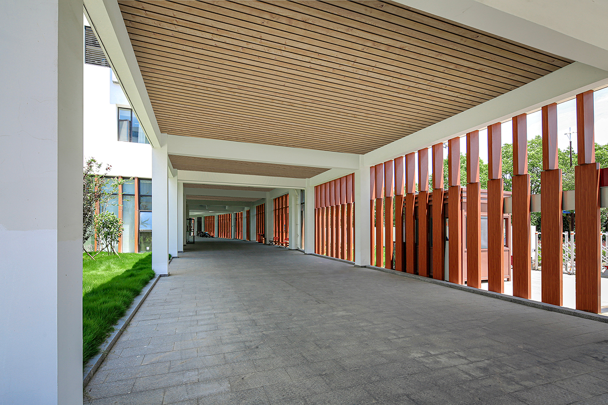 BIM建筑|赵巷康宁养护院建筑设计—这里欢迎自由的老灵魂 / 上海久利建筑事务所