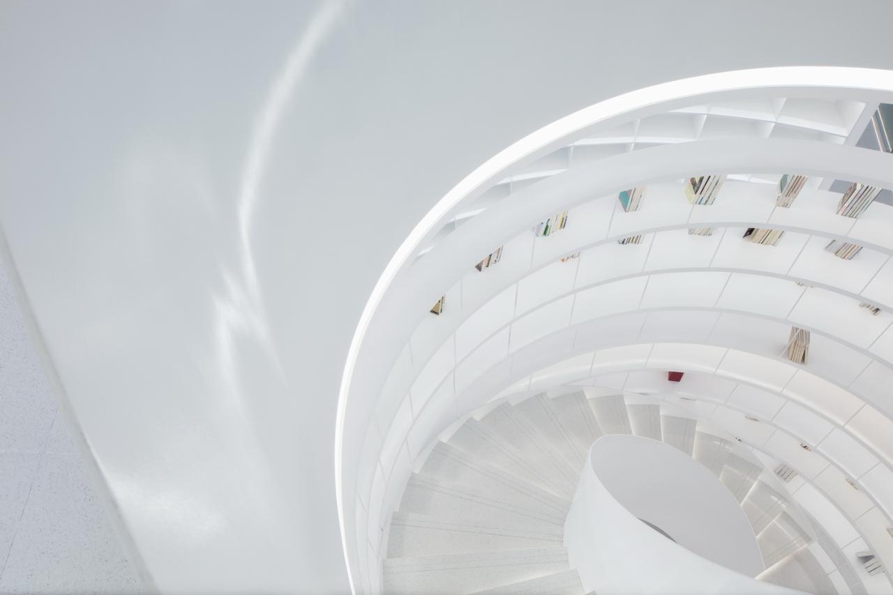 BIM建筑|时代共生：朱紫坊历史古厝中的“现代白” / 平衡空间设计