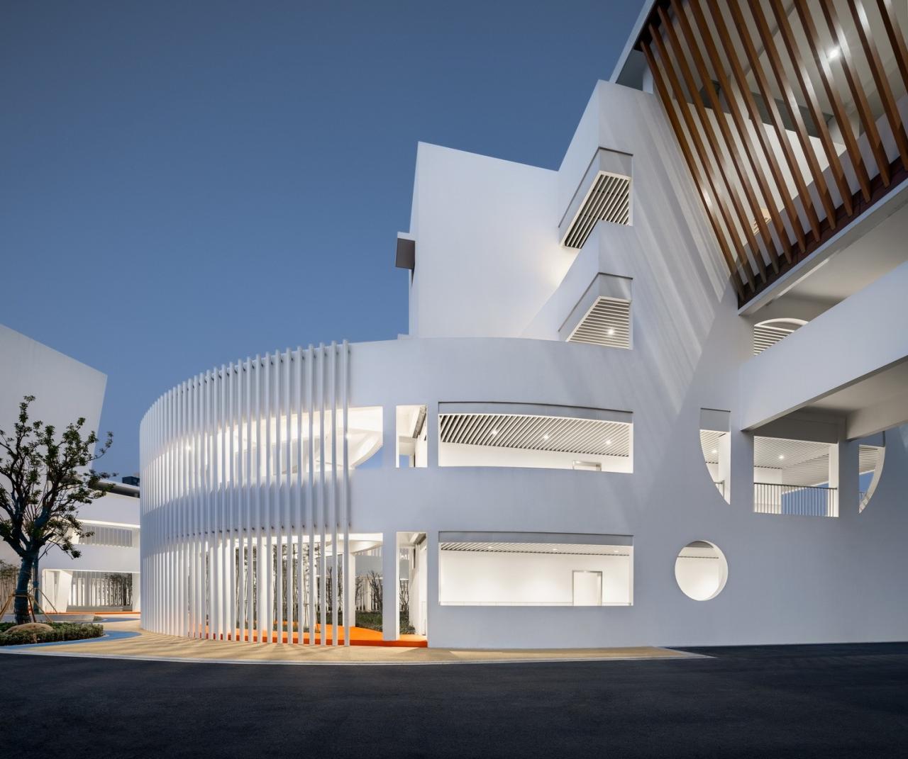 BIM建筑|维度的转移：凤西小学 / 米丈建筑