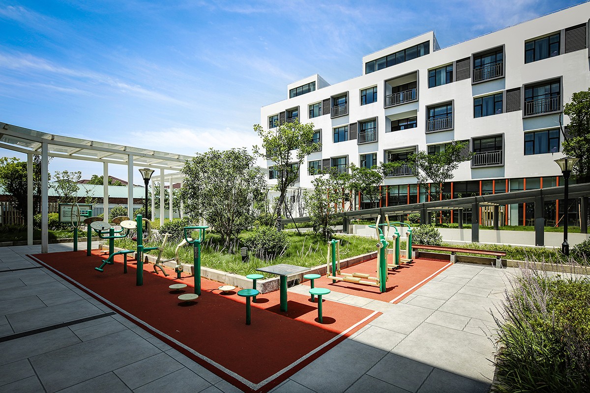 BIM建筑|赵巷康宁养护院建筑设计—这里欢迎自由的老灵魂 / 上海久利建筑事务所