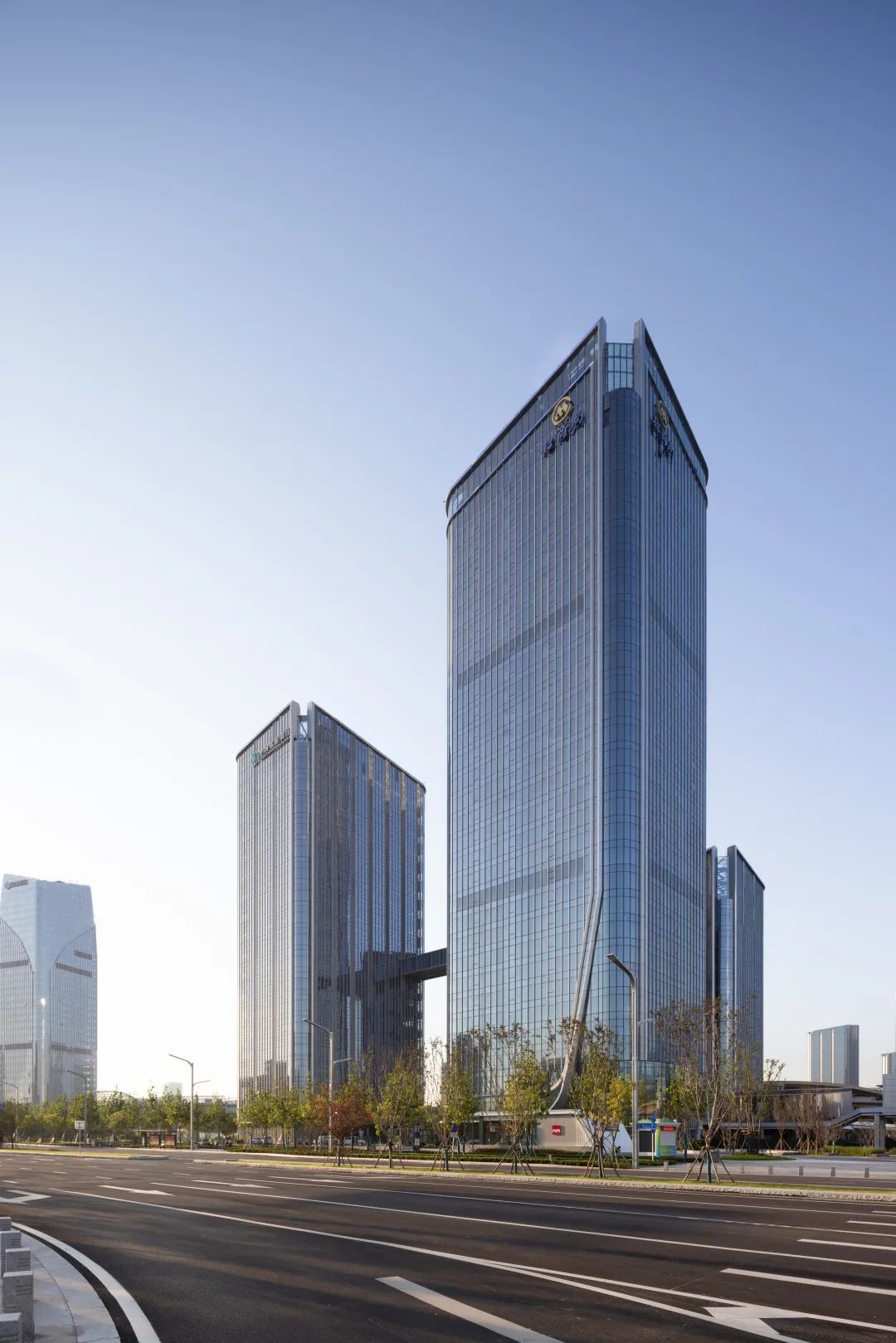 最美全运会完美收官！奥体中轴之门继续绽放新的生命力！