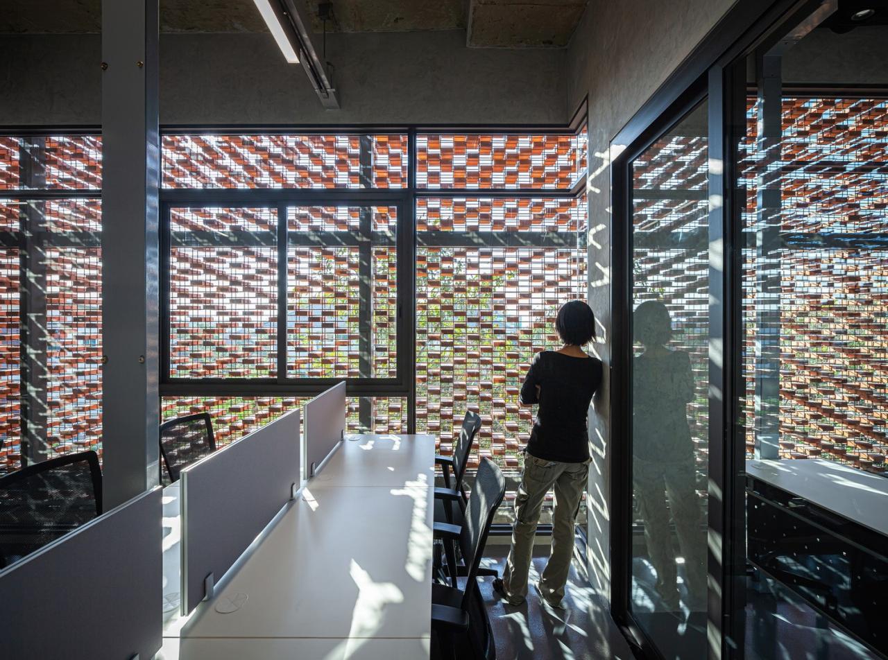 BIM建筑|MTL 办公室 / Junsekino Architect and Design