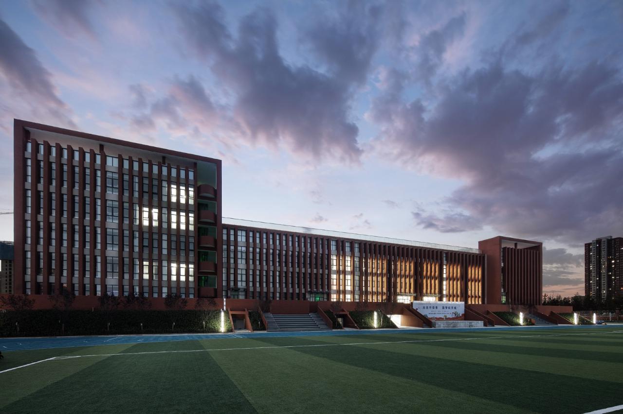 BIM建筑|“合”与“和” 厅、堂与庭：西安市航天城第一中学建筑设计 / 西安建筑科技大学建筑设计研究院