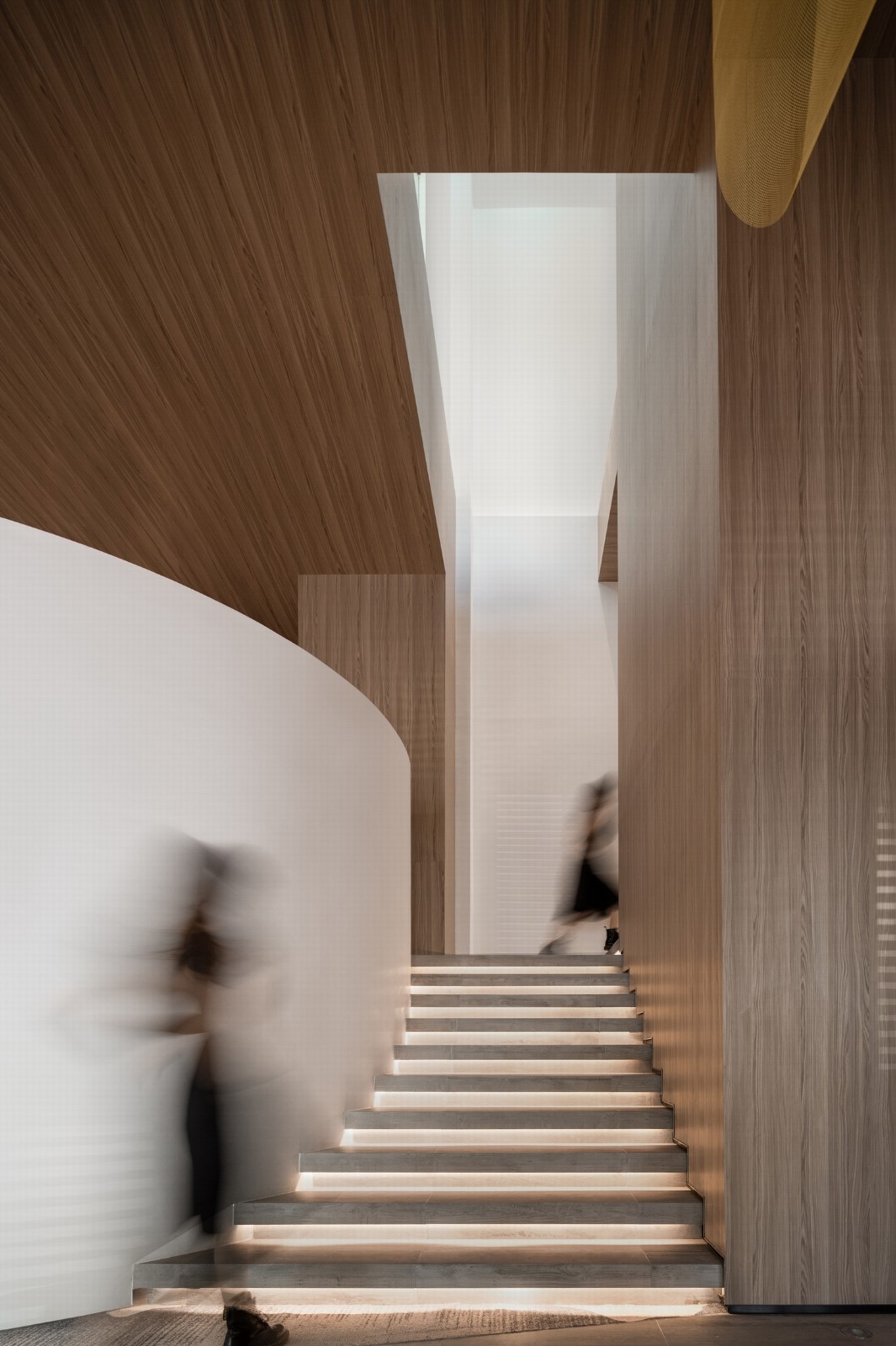 BIM建筑|鸿安丽苑售楼中心 / 正方良行设计