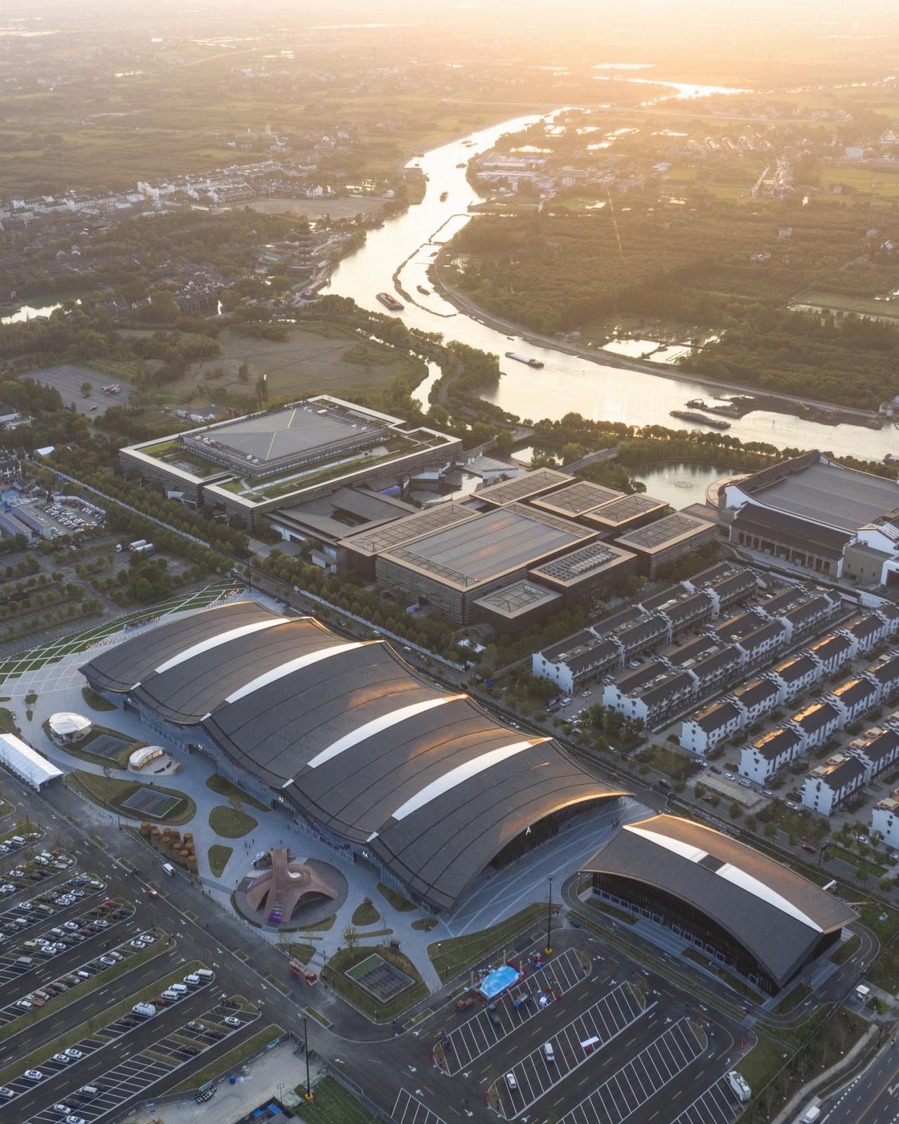 BIM建筑|乌镇“互联网之光”博览中心 / 创盟国际+一造科技