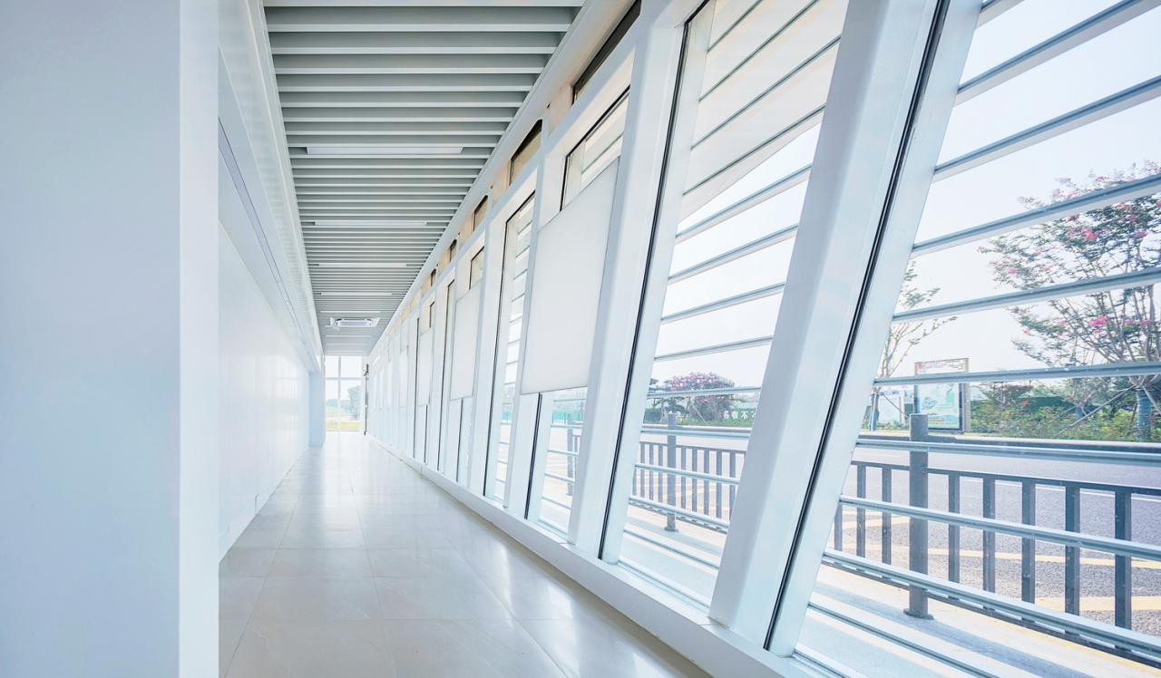 BIM建筑|有趣的等候：张家港高铁新城公交站台设计 / 中衡设计