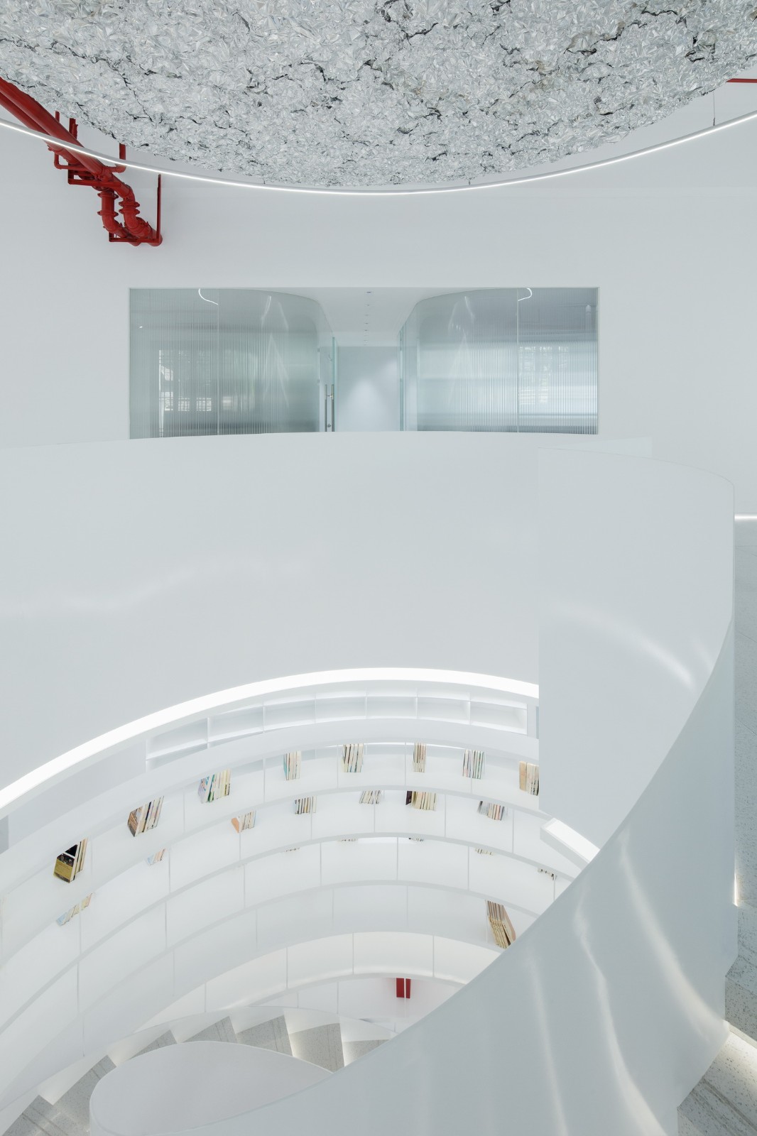 BIM建筑|时代共生：朱紫坊历史古厝中的“现代白” / 平衡空间设计