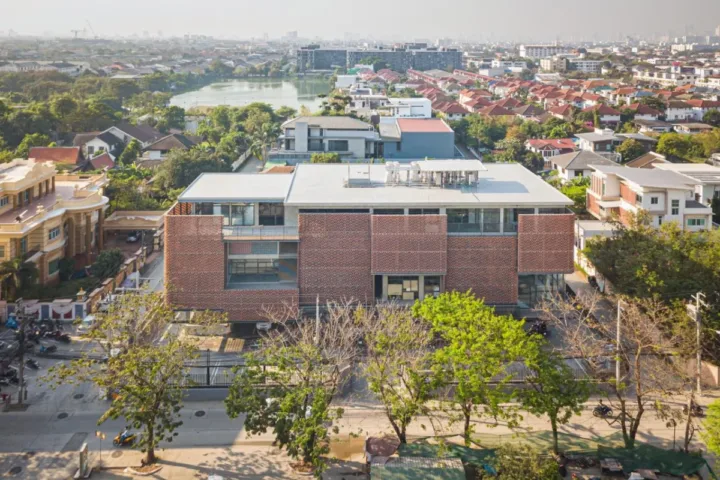 BIM建筑|MTL 办公室 / Junsekino Architect and Design
