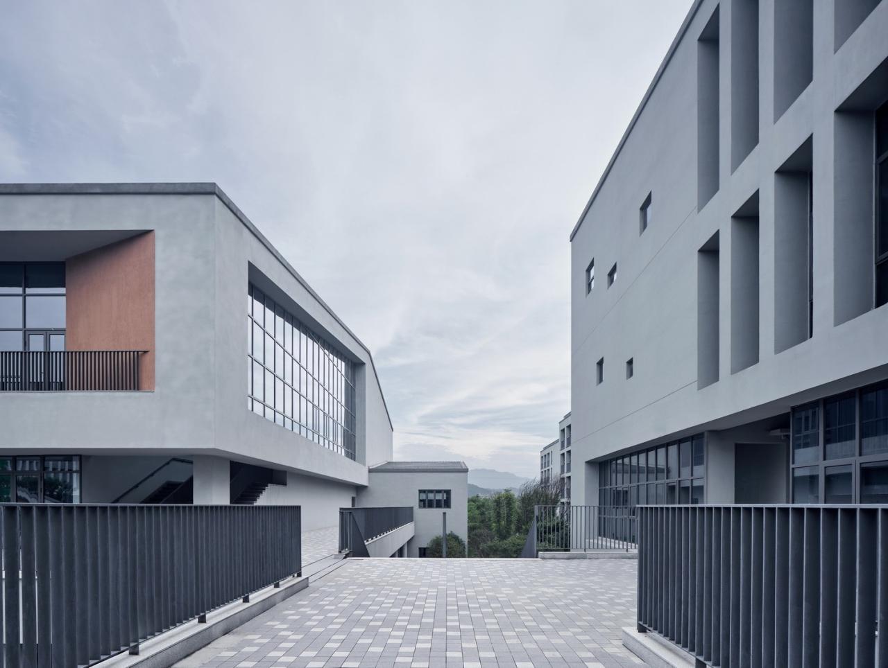 BIM建筑|树下问道，山间筑园 ——乐清市荆山公学 / 浙江大学建筑设计研究院有限公司