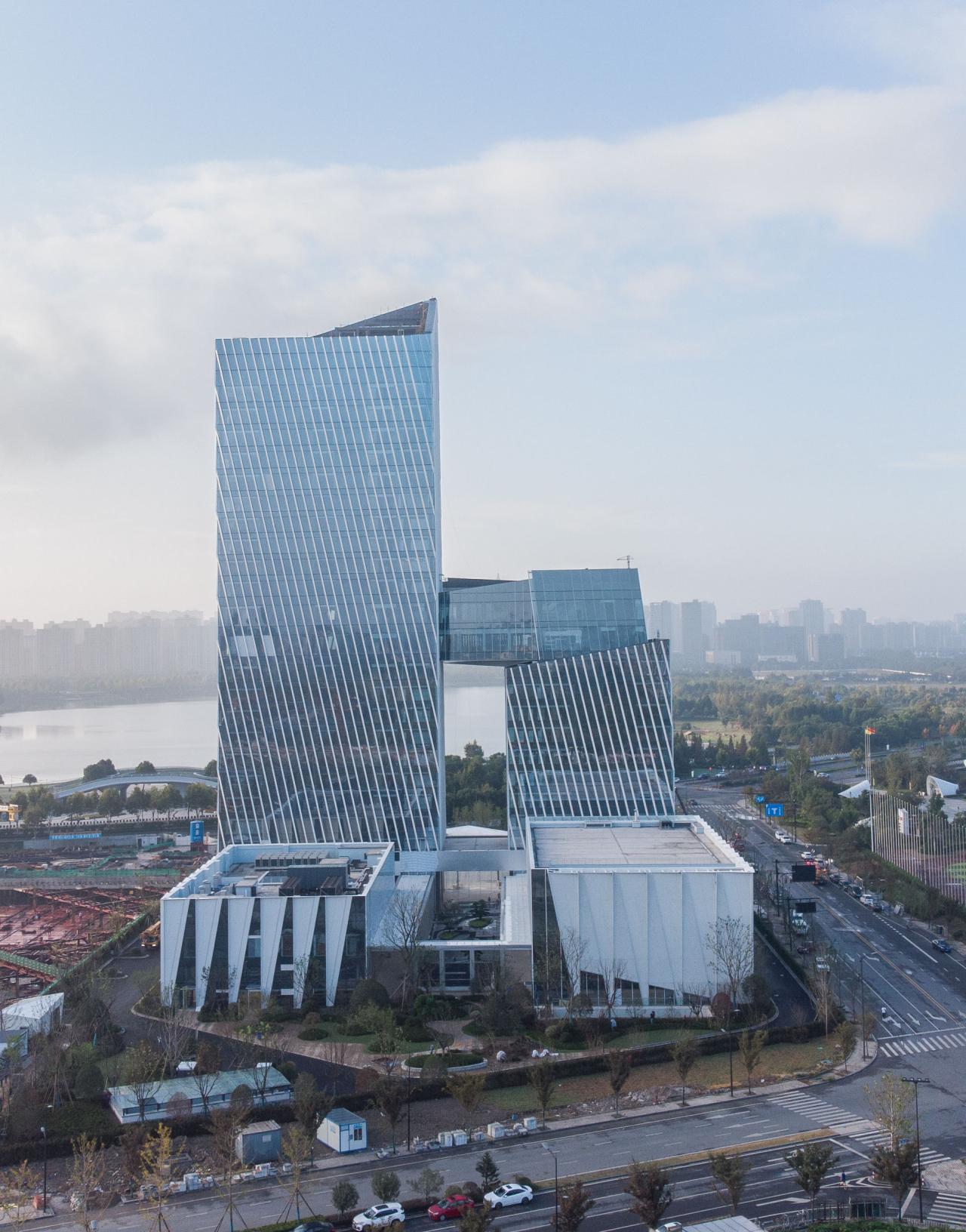 BIM建筑|听说现在产业园区项目多了…… / 栖城设计