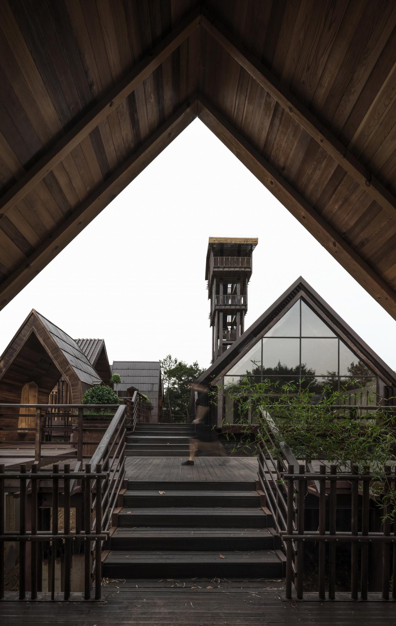 BIM建筑|木屋小镇：岛屿 · 丛林 · 小木屋，九江 / 平介设计