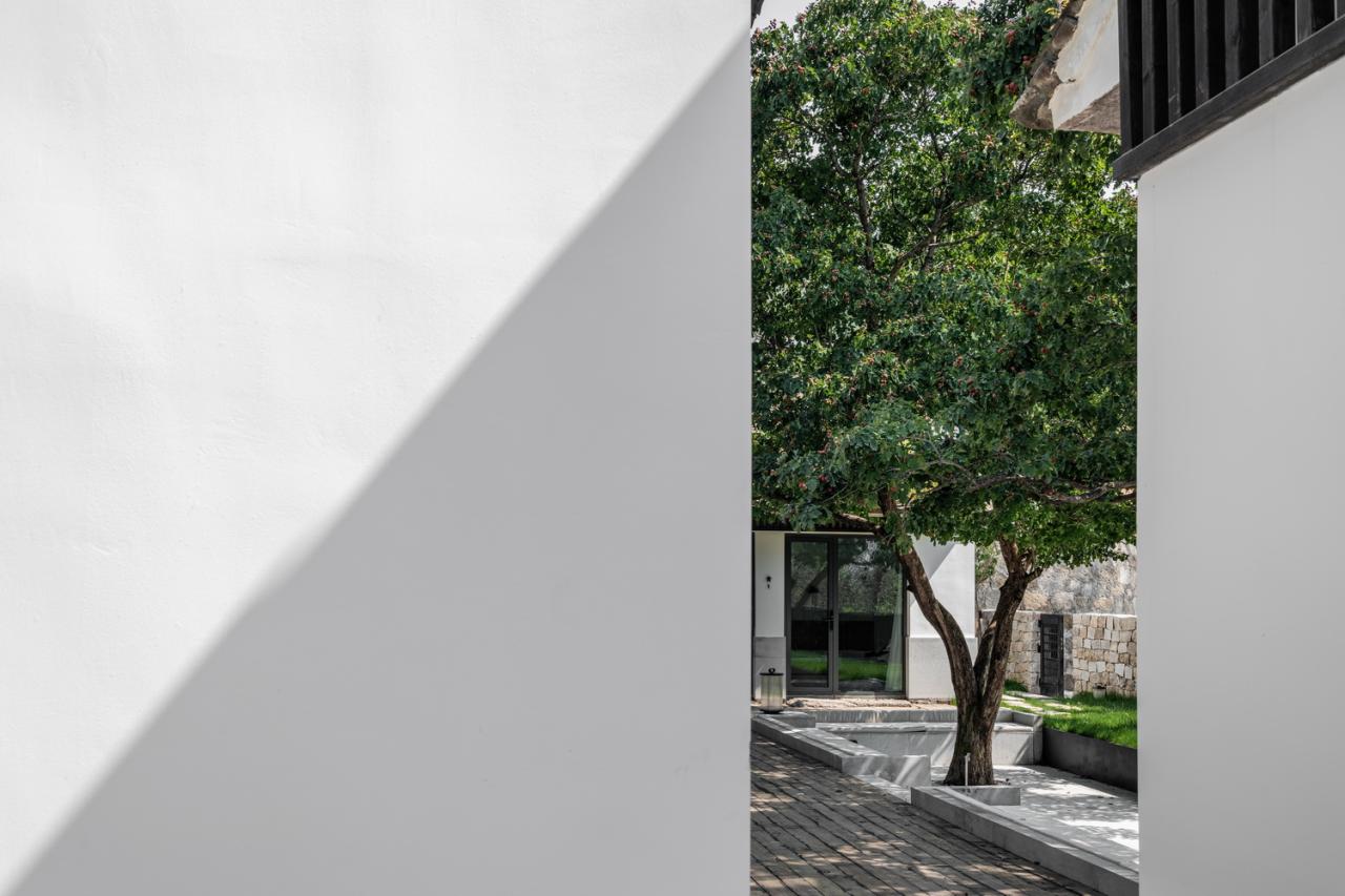 BIM建筑|隐于山岚的家——缦舍·山居精品民宿酒店 / 柒合设计