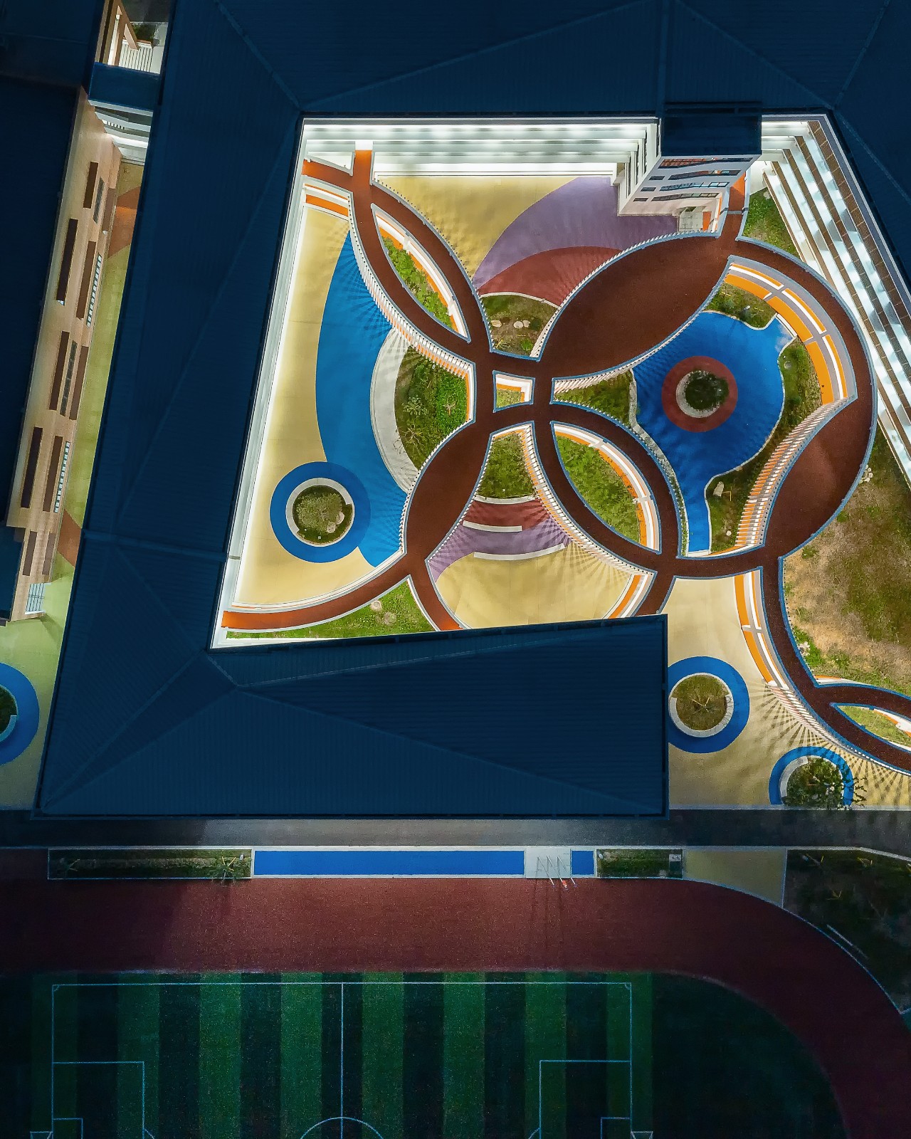 BIM建筑|维度的转移：凤西小学 / 米丈建筑