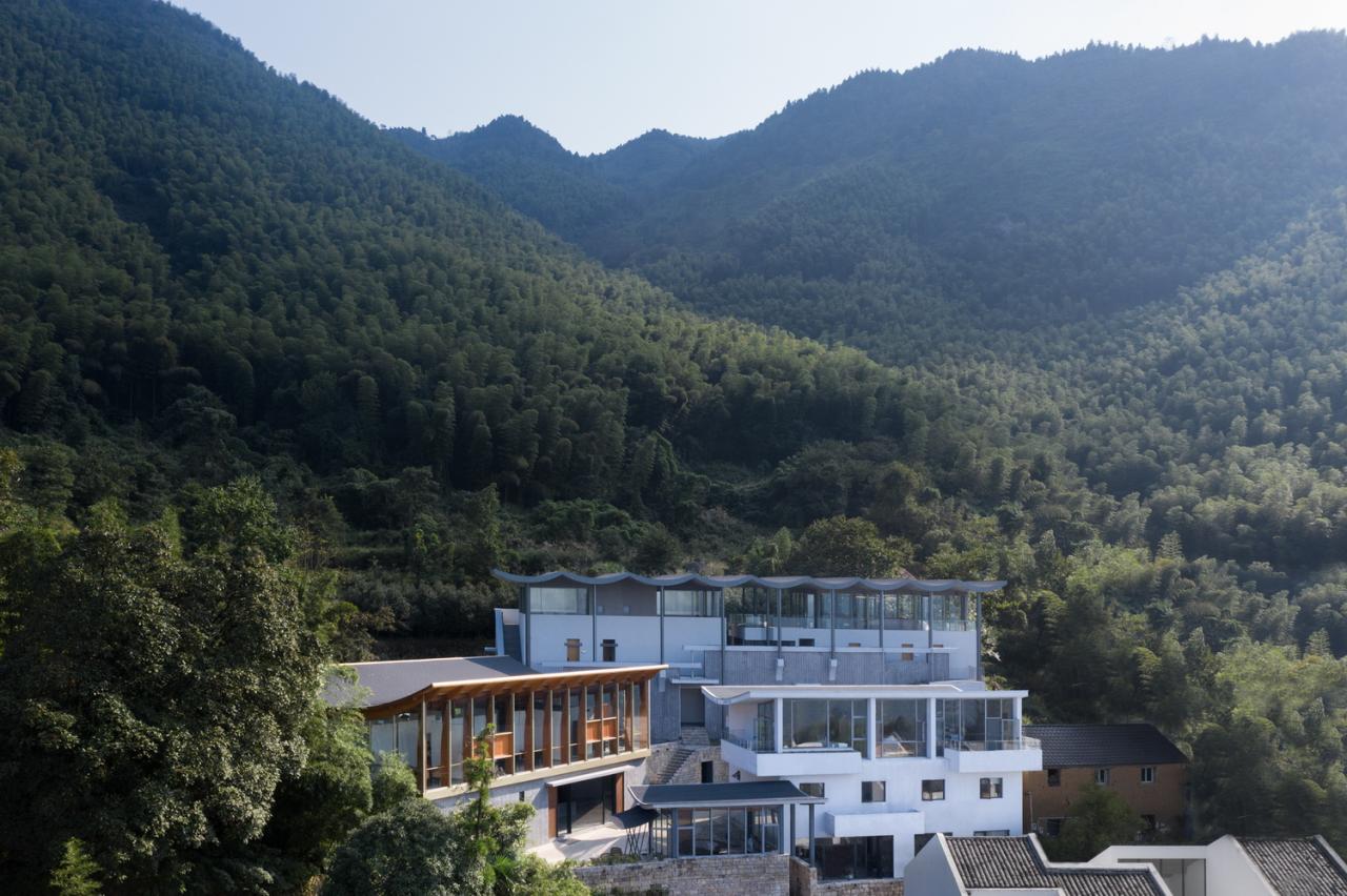 BIM建筑|雨屋 / 来建筑设计工作室