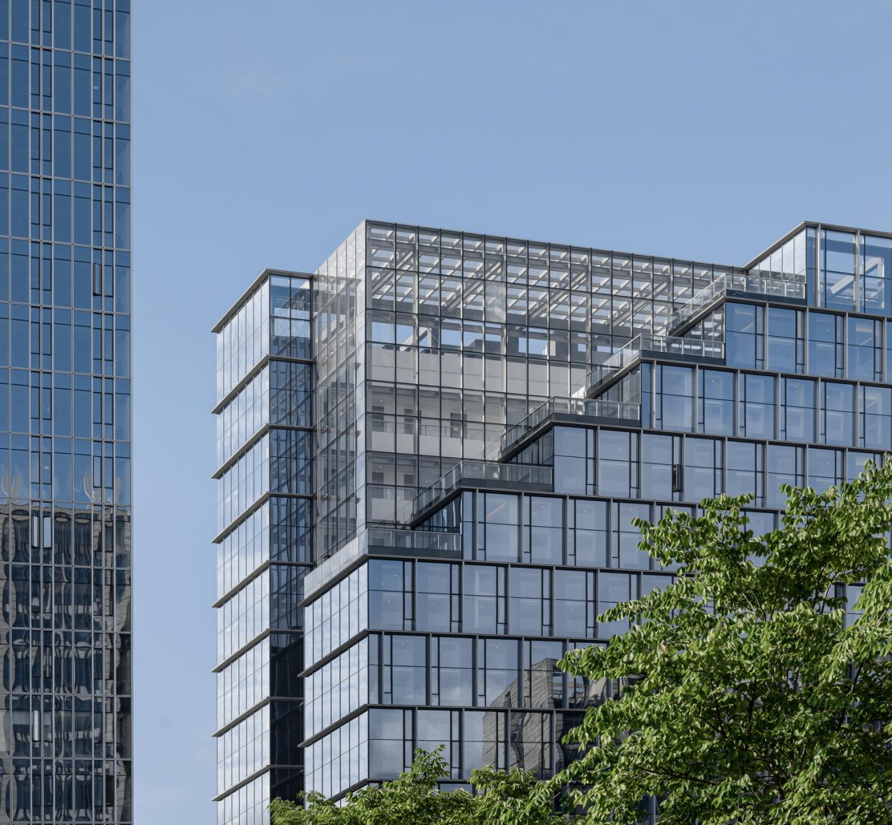 BIM建筑|共享生活的垂直探索，春树云筑 / gad