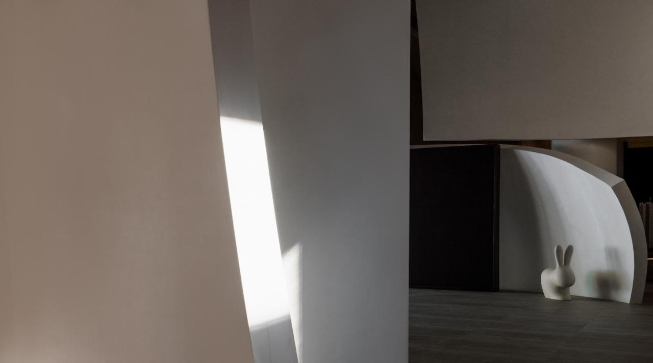 BIM建筑|鸿安丽苑售楼中心 / 正方良行设计