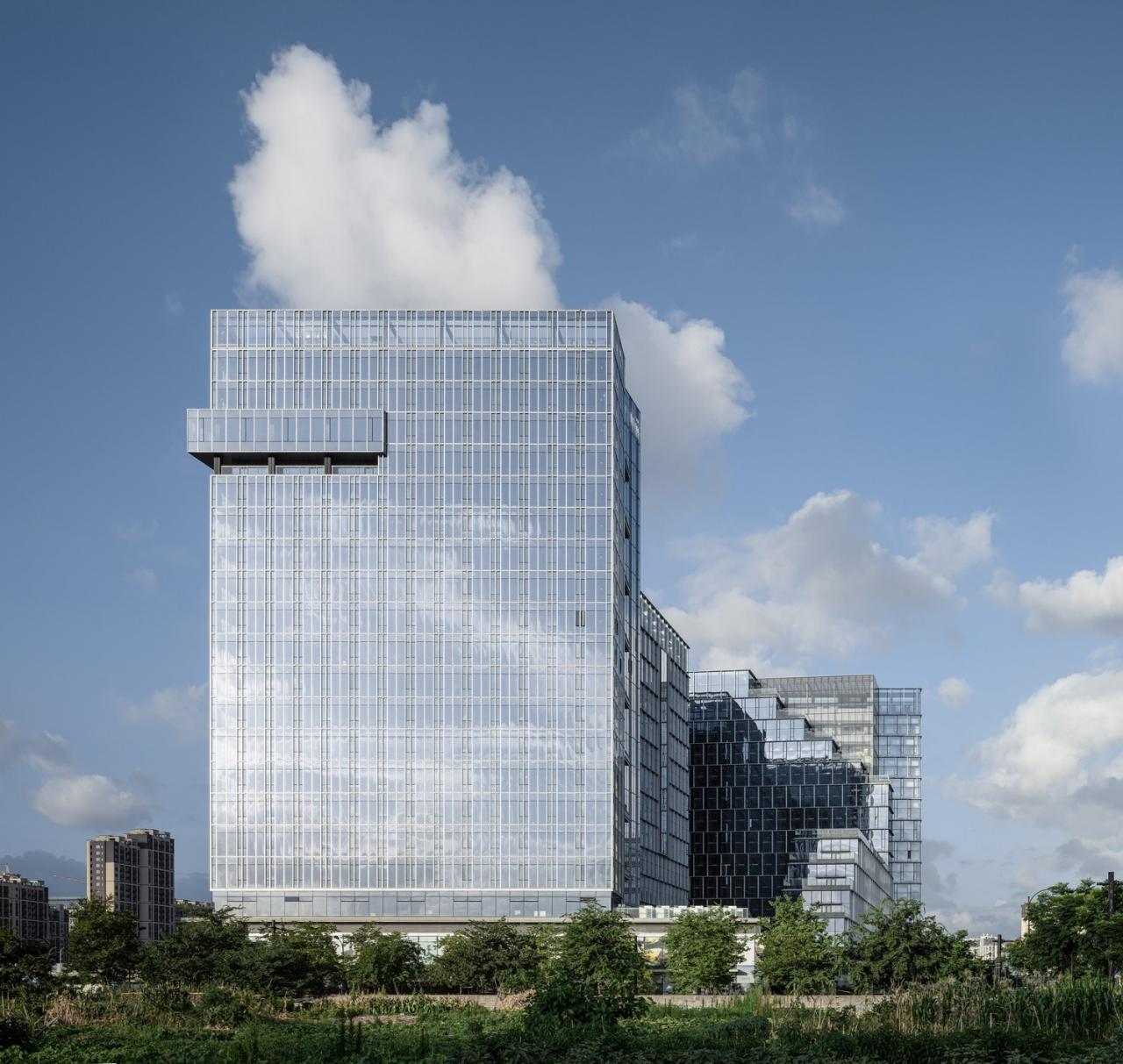 BIM建筑|共享生活的垂直探索，春树云筑 / gad